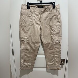 Khaki Cargo Capri Pants White House Black Market NWT